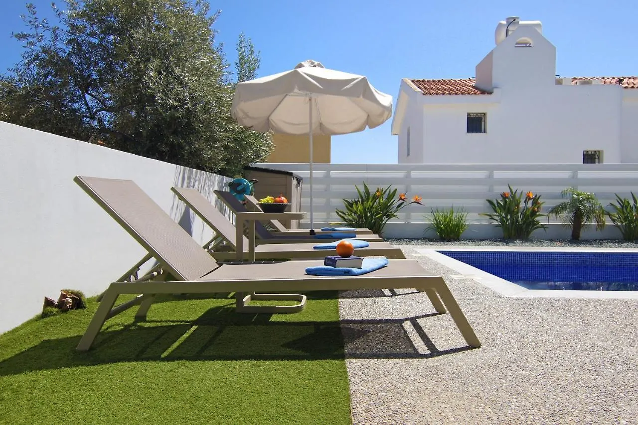 Villa Megan Protaras